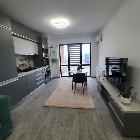 Astero Apartments Premium Accomodation Iasi Exteriör bild