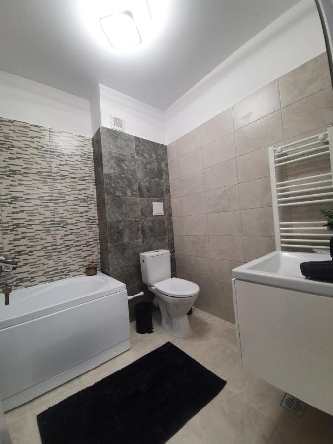Astero Apartments Premium Accomodation Iasi Exteriör bild